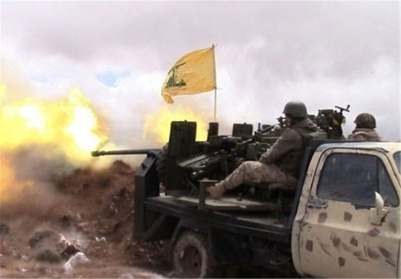 Hezbollah Destroys Nusra Bulldozer in Arsal Barrens, BMP Vehicle in Zabadani